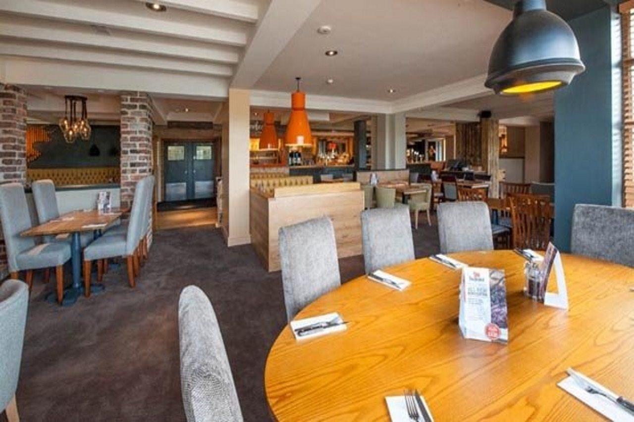 Premier Inn Evesham Eksteriør bilde